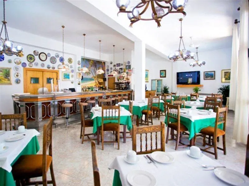 Hostal Villa Cati Peguera Guest house