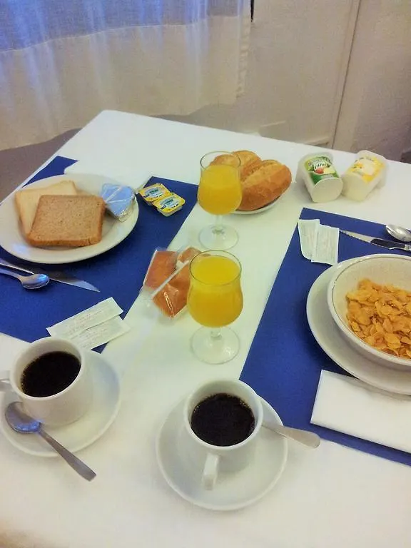 ** Penzion Hostal Villa Cati Peguera Španělsko